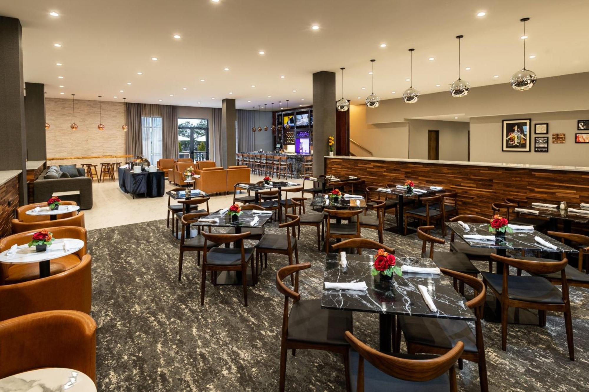 Four Points By Sheraton Atlanta Airport West College Park Eksteriør bilde